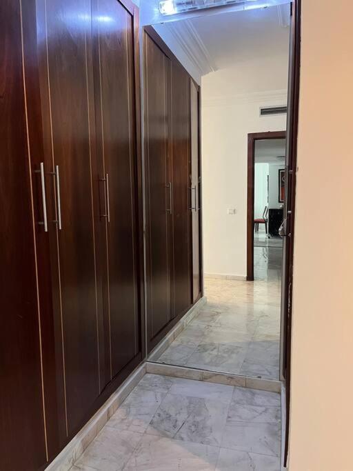 Appartement In The Heart Of Tanger Boulevard Esterno foto